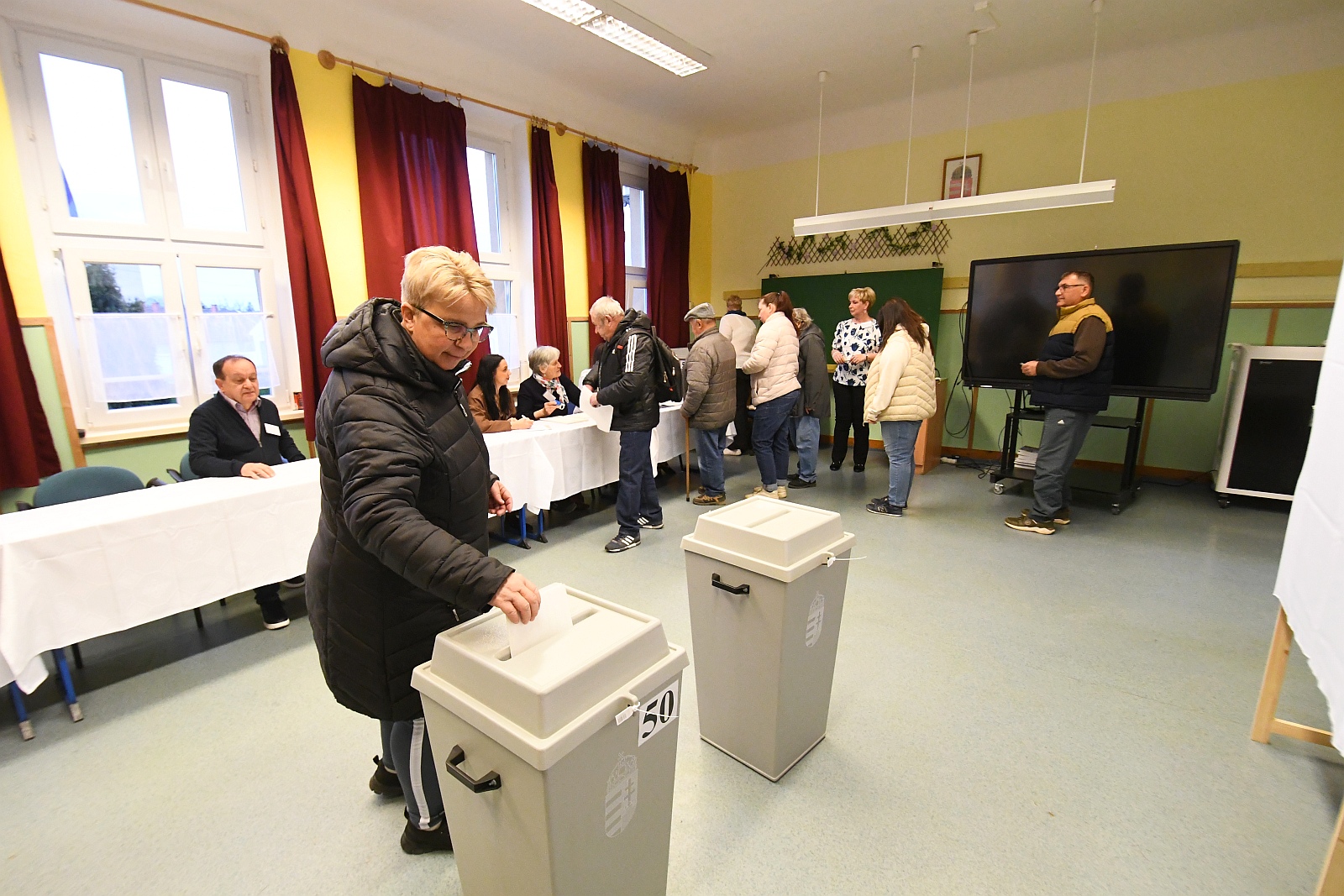 Választás 2026. - székesfehérvári részvételi adatok délután 15 óráig